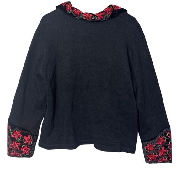 Y2K Tiara Collection Christmas Cardigan Black Red Poinsettias Eclectic Grandma - Picture 2 of 8